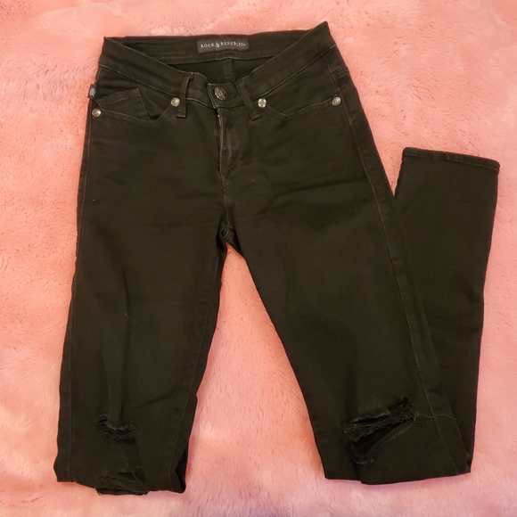 Denim - R&R distressed skinny jeans